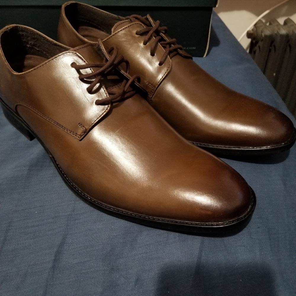 COPY - Giorgio Brutini lace up size 12. Chocolate brown